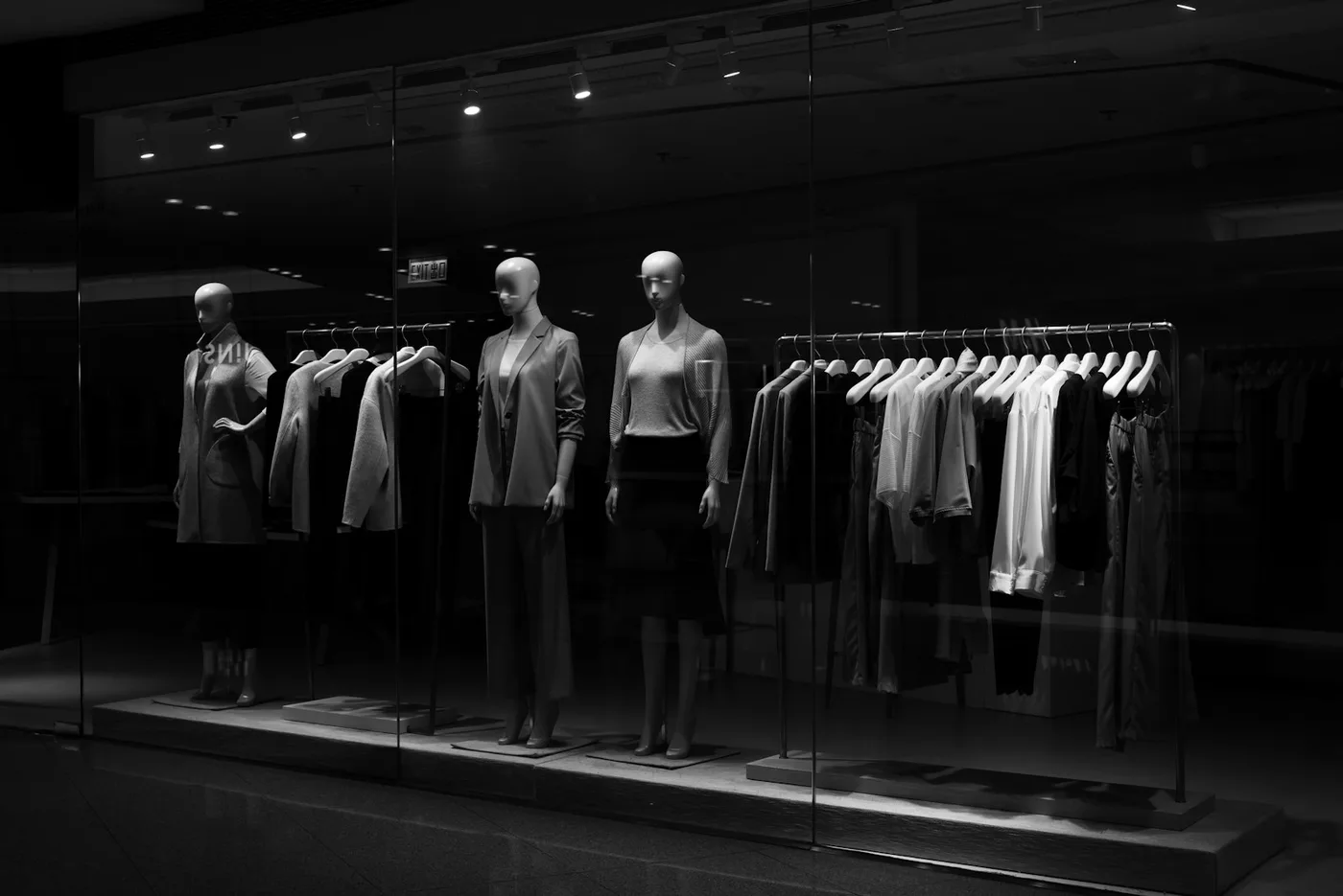 Blank t-shirt buying guide: the five decisions in order
